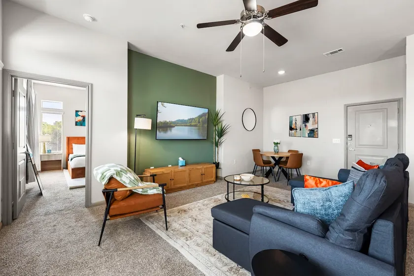 Upscale Comfort | Near Downtown + Airport - Image 1
