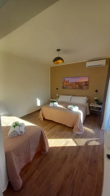 Duca Enrico Room by Cipriano Vacation Home - Image 1