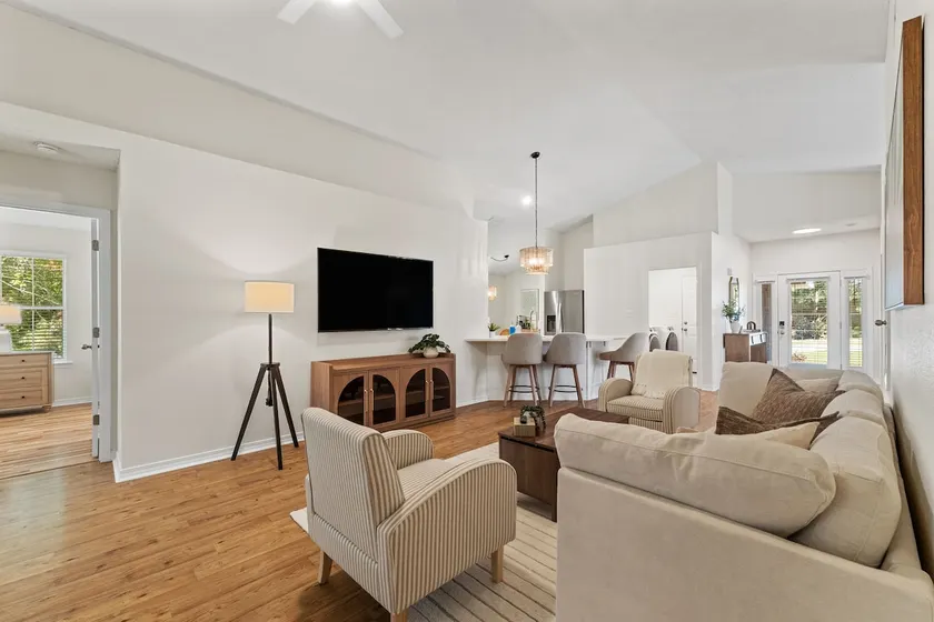 Relaxing Getaway in Daphne – Quiet & Convenient - Image 1