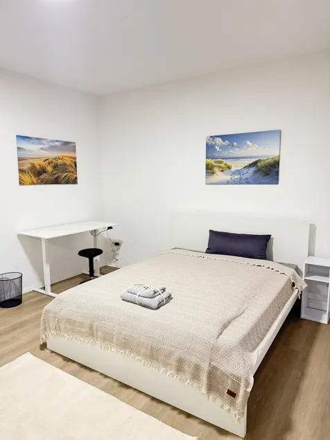City apartment – central & with a nice terrace - Image 1