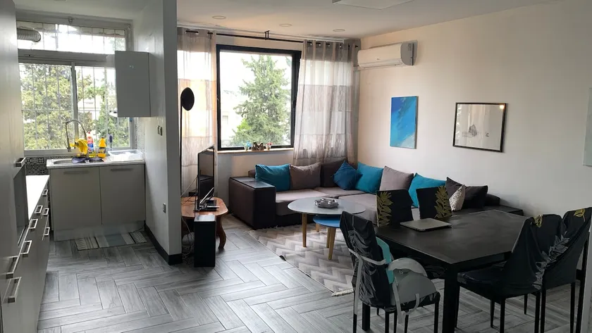 A modern, bright and spacious apartment. - Image 1