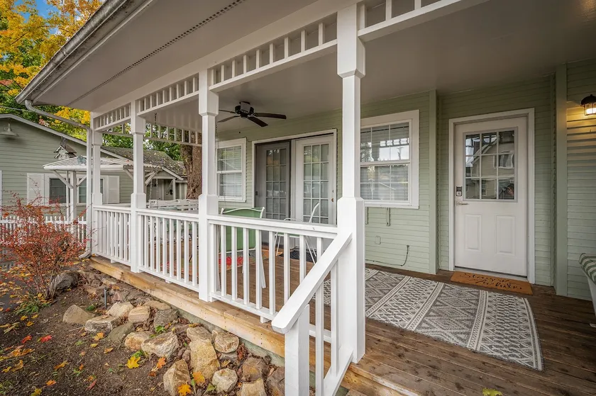 Charming Downtown Coeur d'Alene Home with Yard! - Image 1