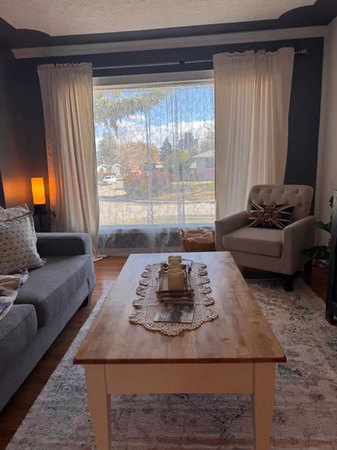 Cozy Cottage - Image 1
