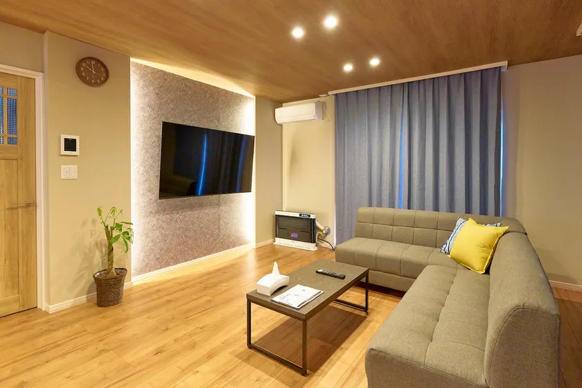IMARI｜Accommodates up to 7 people｜15 minutes to Asahiyama Zoo｜Spacious 90㎡ entire house for family trips - Image 1