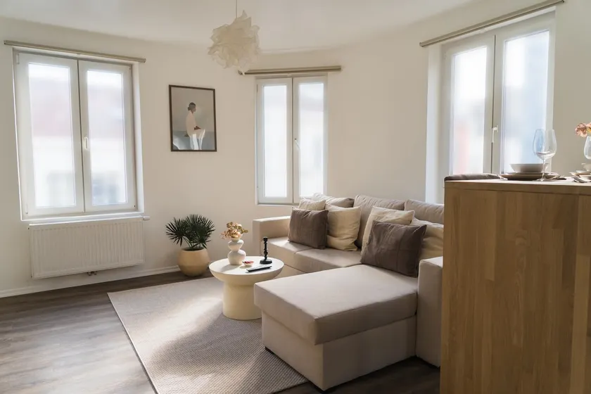 Central 1BR & 1LR-5min Walk to Gravensteen Castle - Image 1