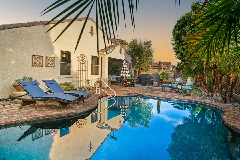 Heated Pool Oasis | Family Retreat in Gilbert - Image 1