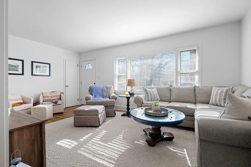 New Renovated Chapel Hill House - Image 1