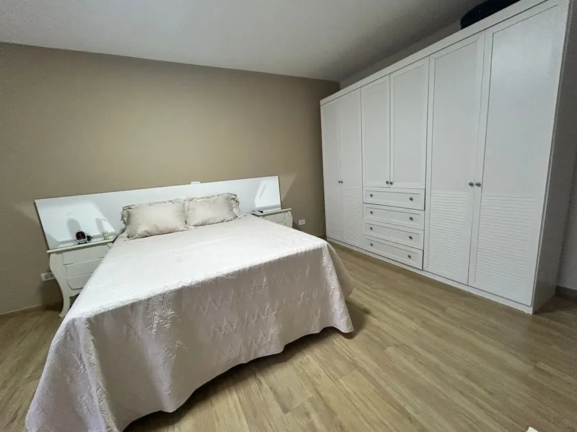 Central Corner-Ideal for Couples and Modern Singles - Image 1