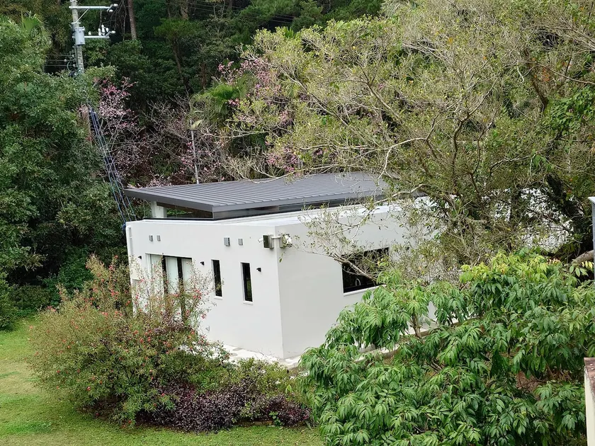 Spend a relaxing time in Yanbaru's hidden villa, where you can enjoy a relaxing Okinawa vacation. - Image 1