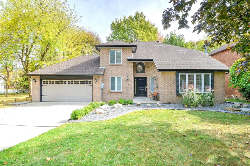 The Getaway (Full home, 5 min drive to Windsor) - Image 1