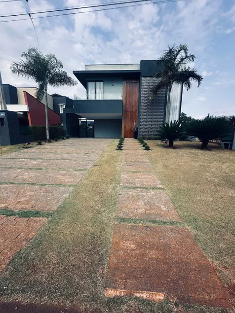 Mansion in the Countryside - Image 1