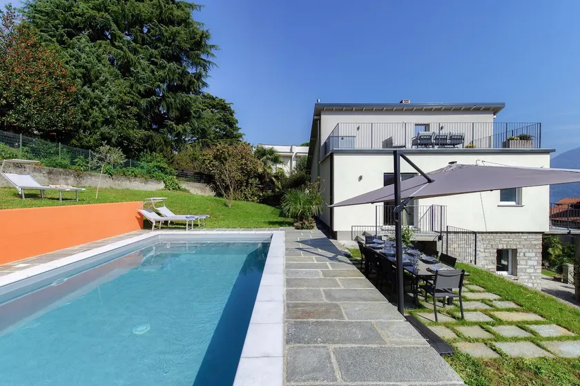 Villa Jolie - by MyHomeInComo - Image 1