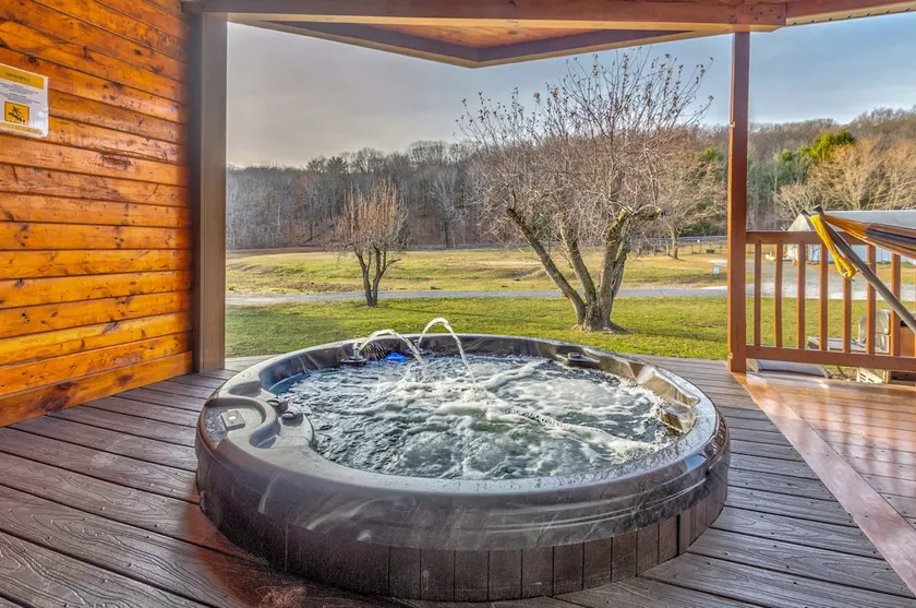 Happy Mountain Ranch•Feed Animals•30 Acres+Jacuzzi - Image 1