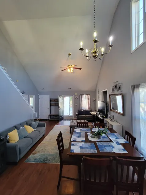 The Grove Cottage, Clayton 3B, 2.5B with King Beds - Image 1