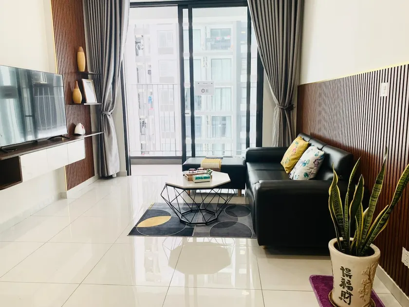 Perfect 1BR Stay/Pool/Gym/AEON/VSIP/Emerald - Image 1