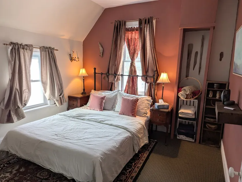 Almonte Cozy 2 Bedroom Apartment - Image 1