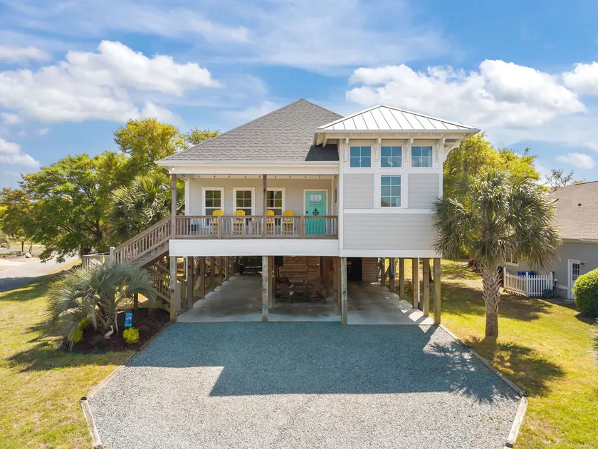 Slowin' Dune: 3BR Dog Friendly, golf cart - Image 1