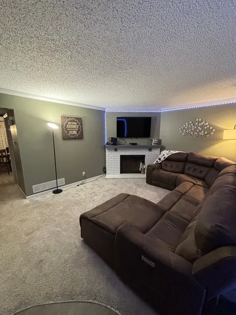 Cozy and Peaceful Condo - Image 1