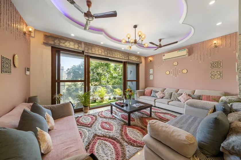 Modern Mirage 4BHK Stunning Luxury Spacez Villa - Image 1