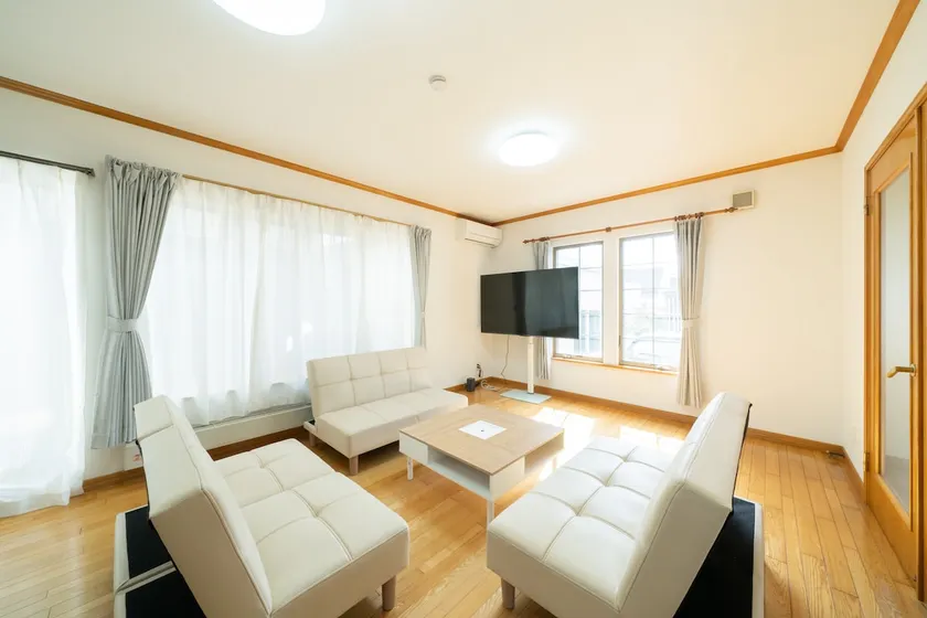 Asahimachi House - Image 1