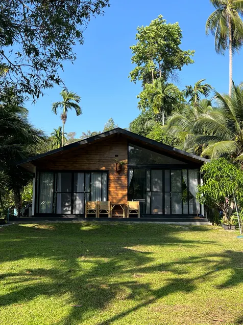 Smiling House! - Image 1