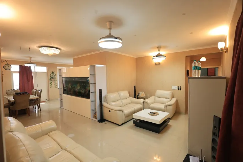 Cozy 4BHK Oasis BalconyViews Attached Washrooms - Image 1