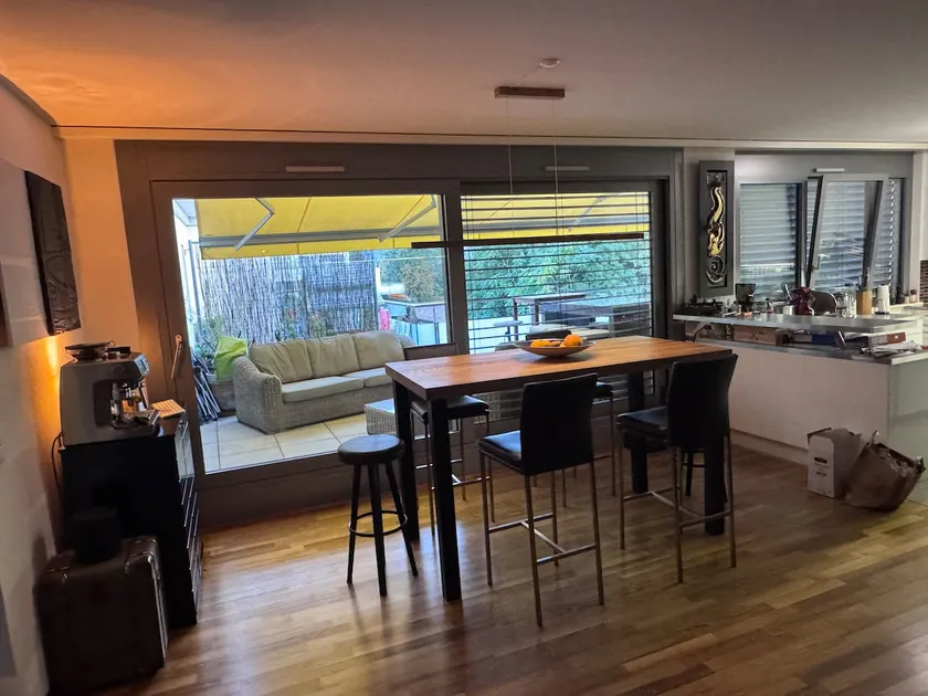 Penthouse in the center of Morges near the train station and lake - Image 1