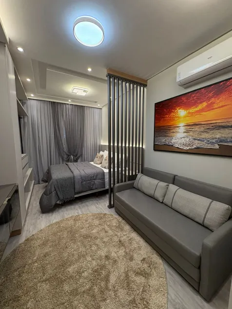 Apartment 403 withoeft - Image 1