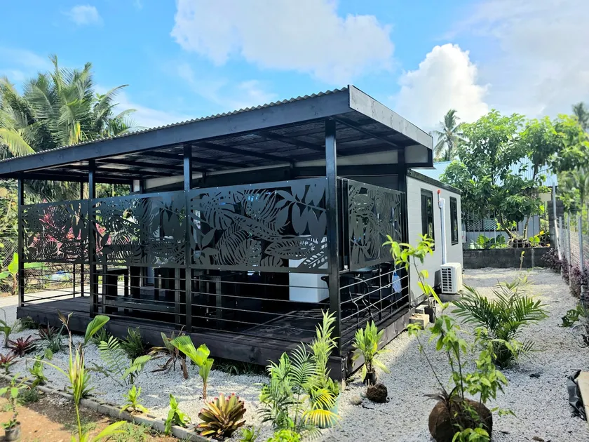 Island Breeze 2BR Vaiusu •A/C•Wi-Fi•Netflix•Quiet - Image 1