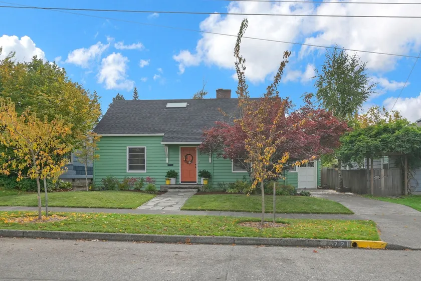 Welcome to Carrot Top! Walking distance to U of O! - Image 1