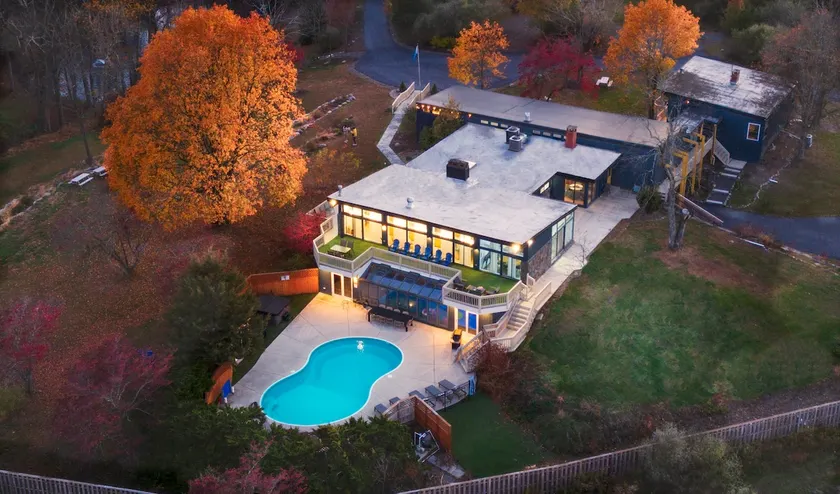 Indoor Pool Estate | 10K Sq Ft Luxury Retreat - Image 1