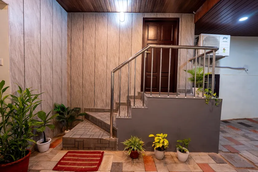 Jyothi - Bright and Cozy - Image 1