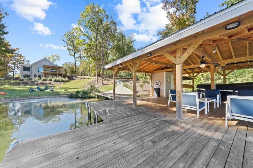 Sleeps 11, Kayaks, Games, Beach, GREAT VIEWS! - Image 1