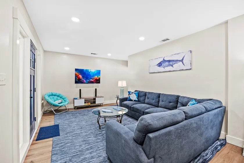 Coastal Cottage Near Destin | Walk to Pickleball - Image 1