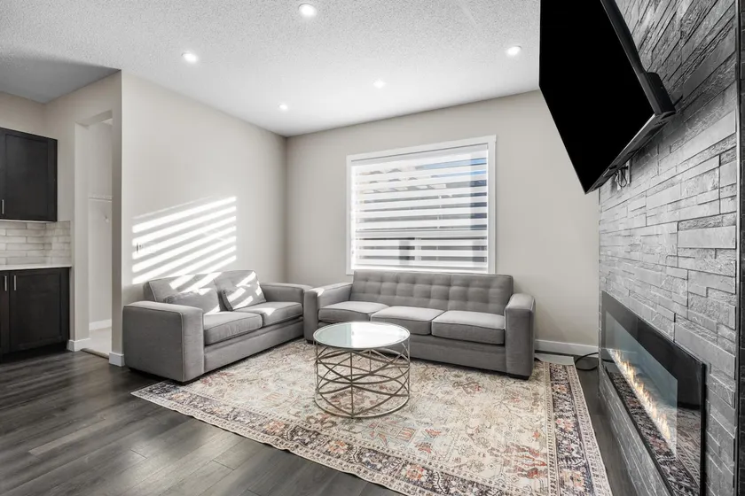 Spacious 4BR/2.5BA Home Retreat in Cornerstone - Image 1