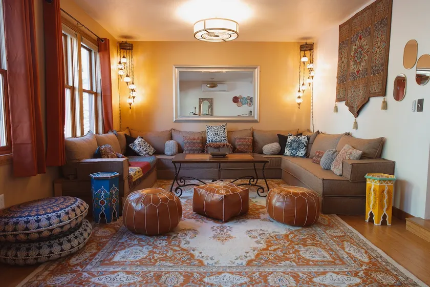 Luxury condo. Epic location - Image 1