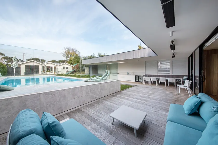 Sorrento Beach House - Image 1