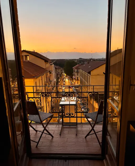Panoramic – 100 m² – with all the comforts - Image 1