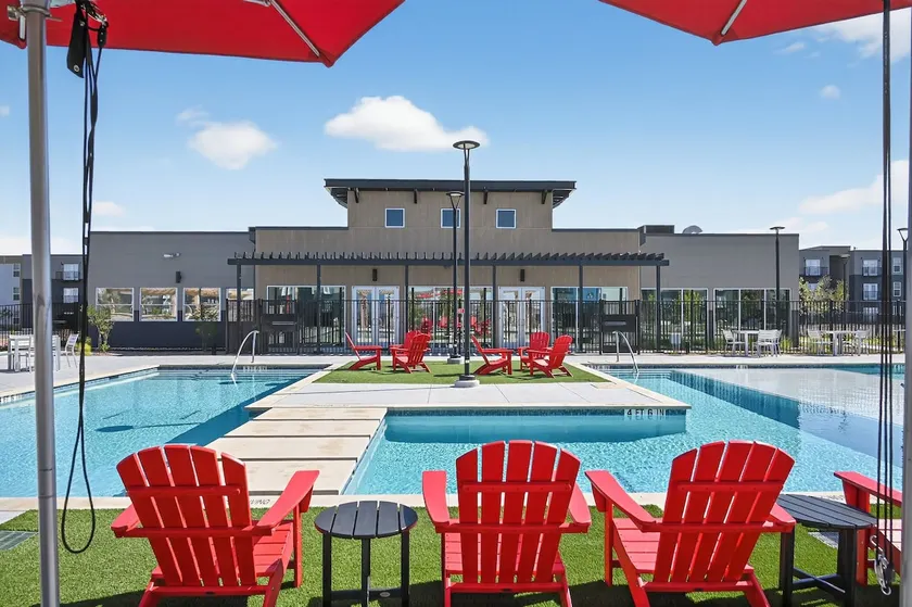 Modern 2BR w Pool, Gym & Free Parking| Near Austin - Image 1