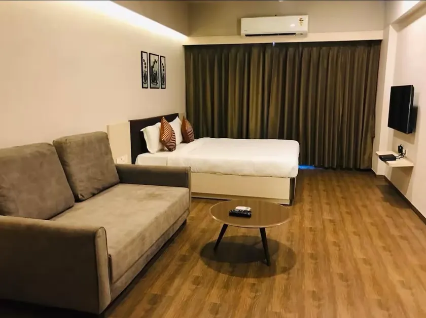 2BHK STUDIO FLAT - Image 1