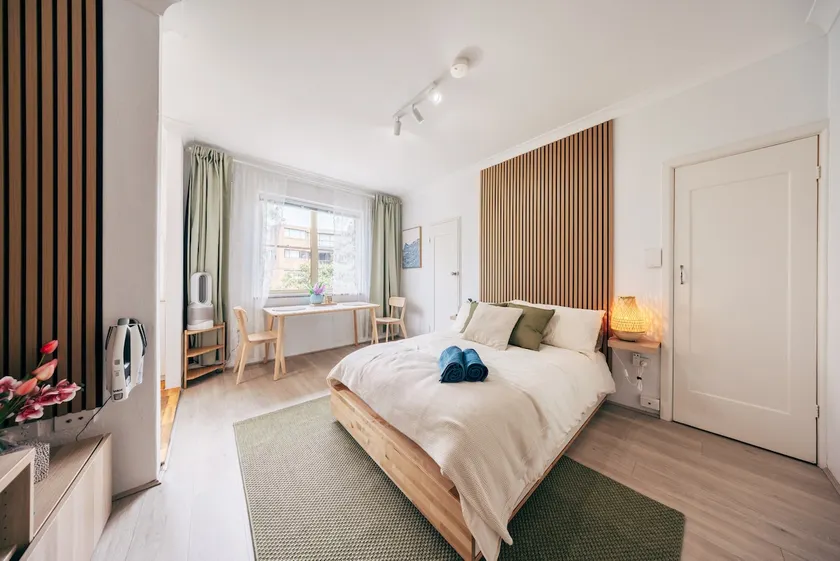 The Elizabeth Bay Studio - Image 1