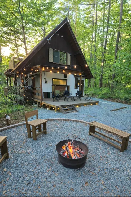 Cabin Dilusso. Nature. 10ppl. BBQ. Firepit. Loft - Image 1
