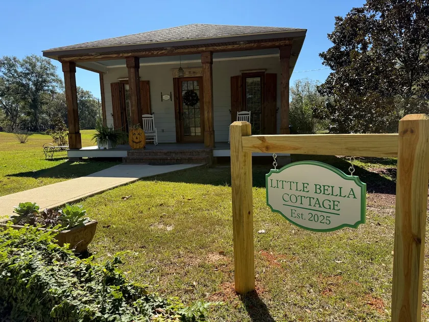 Little Bella Cottage - Image 1