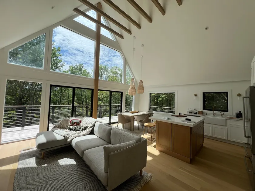 Chalet /Stratton Mountain VT /Tesla Charger/5 bdrm - Image 1