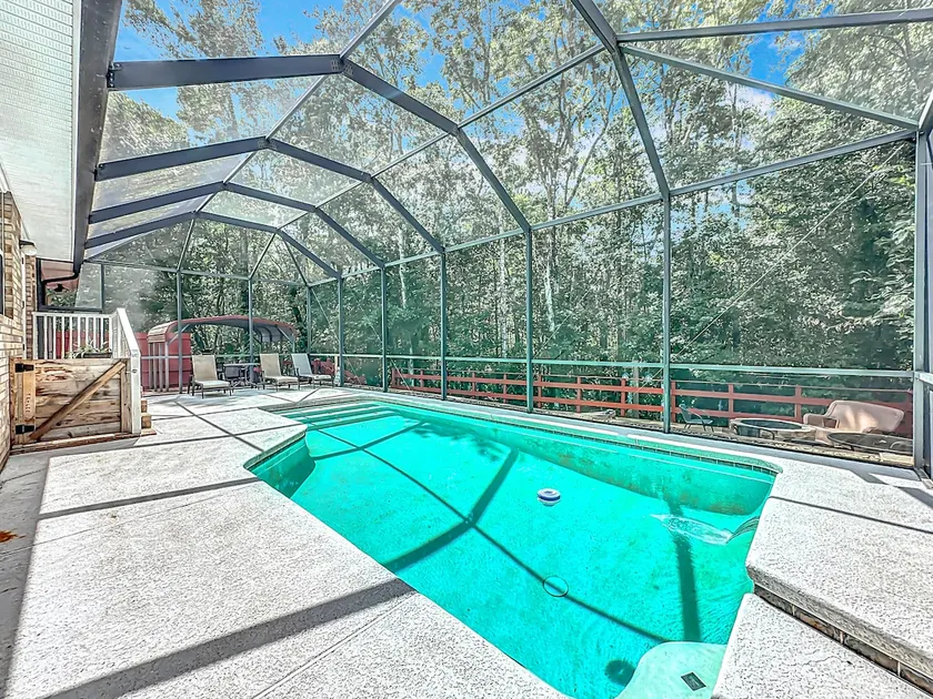 NEAR fleming island LUXE-POOL-FIRE pit-games-more - Image 1