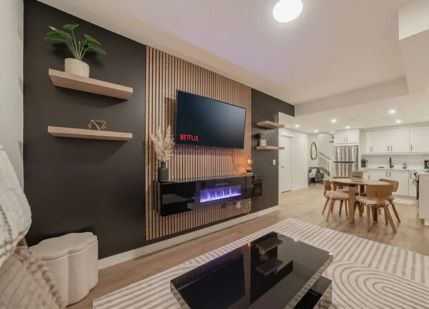 2 Bed Lower Suite Near Downtown - Image 1