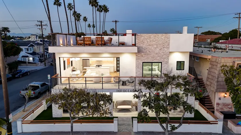 Coastal Beach Living at its Best in Seal Beach - Image 1