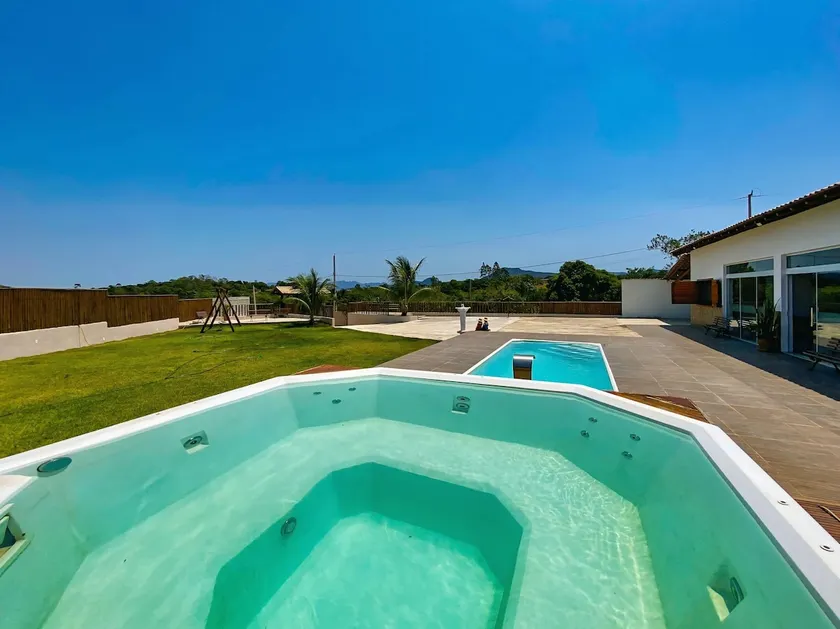 Spacious house, full range of leisure activities, ideal for groups/families - Image 1