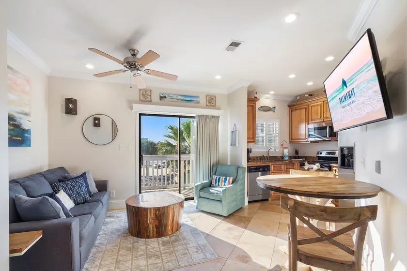 1 bed Beach Pools Waterfront Boating Palmaway - Image 1
