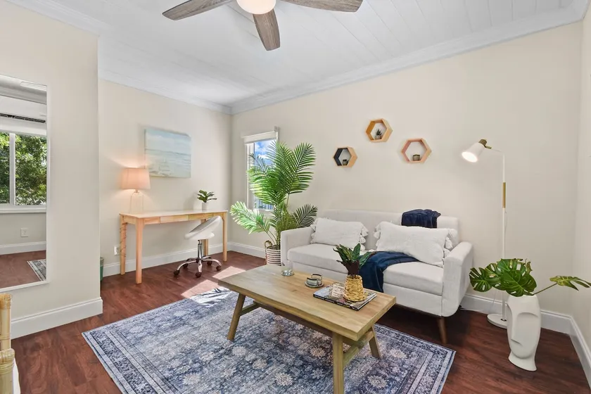 Casa Solara on Mercer – Tropical 2-Bedroom Retreat - Image 1